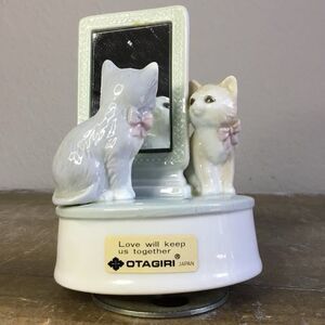Vintage Otagiri Japan Spinning Cat Mirror Pastel Kitsch Novelty Retro Music Box